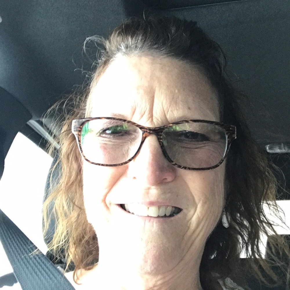 Meet your Posher, Valerie